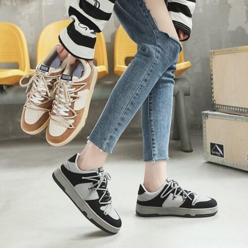 Mens shoes Womens shoes Little black shoes light and comfortable running shoes Hong Kong style retro sports shoe for men women