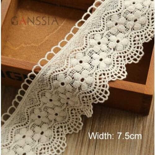 1Yard Width: 7.5cm Lovely flower design water soluble lace Natural color cotton lace Garment accessories (kk-4824)