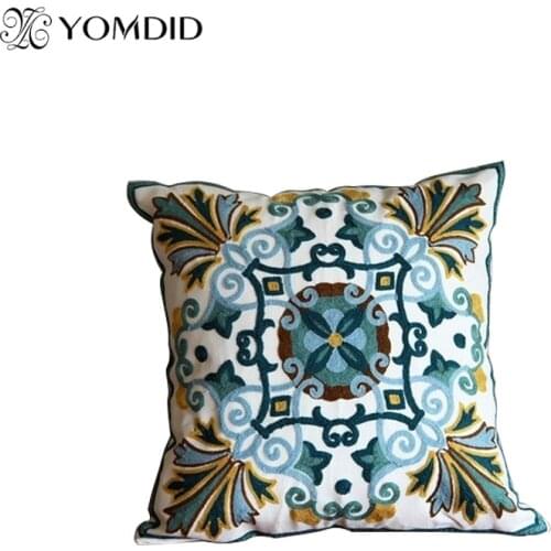 Hot new national style sofa /car cushions Creative fashion Plaid decorative Pillowcases Hand-embroidered cojines
