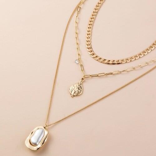 Minar Personality Head Portrait Coin Pendant Necklace for Women Multi Layers Chunky Cuban Chain Irregular Pearl Necklaces Gift