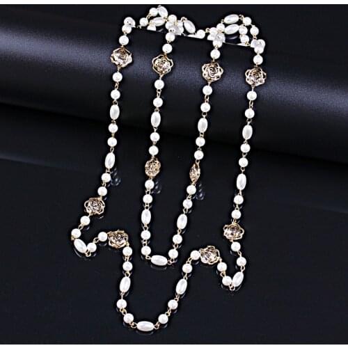 Luxury Multilayer Pearl Chain Necklace for Women Long Crystal Camellia Flower Necklaces Sweater Chain jewelry collares Z045