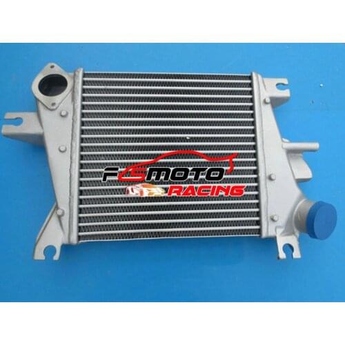 Top Mount Aluminum Intercooler For Nis-san X-Trail Classic T30 2.2L DCI YD22 2006 2007 4x4 Diesel Turbo 06 07 2.2DCI