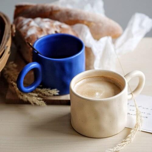 Big Earring Ceramic Coffee Cup Mug Round Handle Hand Pinching Blue White Cups with Dots Hand Wrinkling Milk Cup
