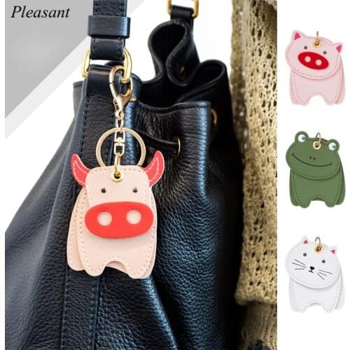 2021 Cute Animal PU Leather Car Accessories Keychain Personalized Backpack Pendant Girls School Bag Small Ornaments