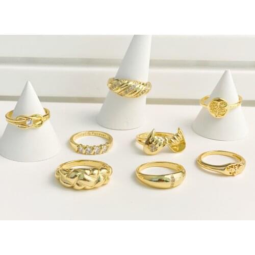 2021 New Styles Different Shapes Trend Popular Rings for Women Temperament Hand Ripple Irregular Ring Party Jewelry Accessories