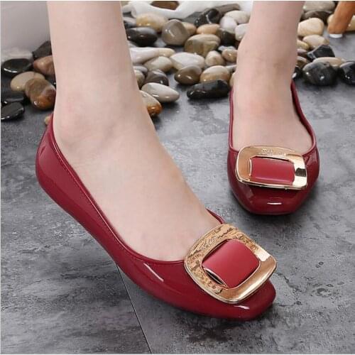 Summer 2021Woman Pvc Crystal Shoes Fashion Buckle Waterproof Sandals Jelly Sandals Womens Casual Comfortable Soft Flat Shoes