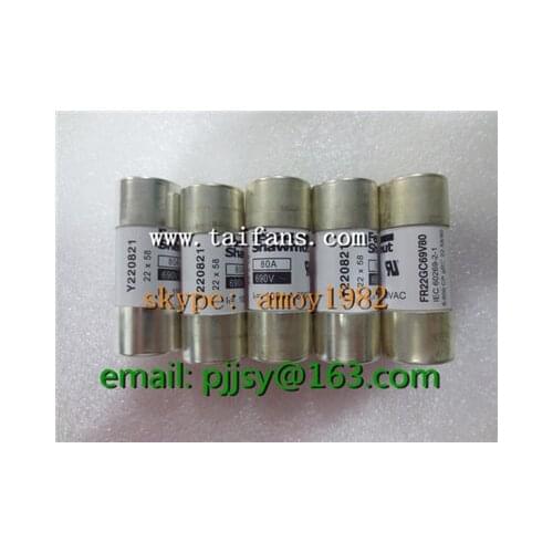 New fuse FR22UD60V135T 135A 690V B220709 621CPURD22x58/135 621 CP URD 22x58/135