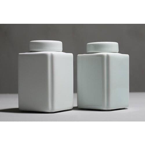 Small Square Ceramic Tea Jar Foods Containers Storage Jar Sweet Cans Seamless Jar