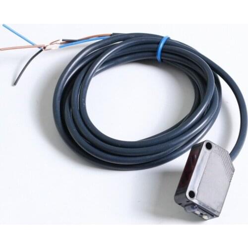 Infrared diffuse reflection type photoelectric switch E3Z-D61 DC12-24V NPN NO NC adjustable