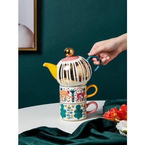 New Arrival Teapot cup stes Household Ceramic Tea Pot Creative Luxury Gold Rim Cups With Handle Animal Pattern