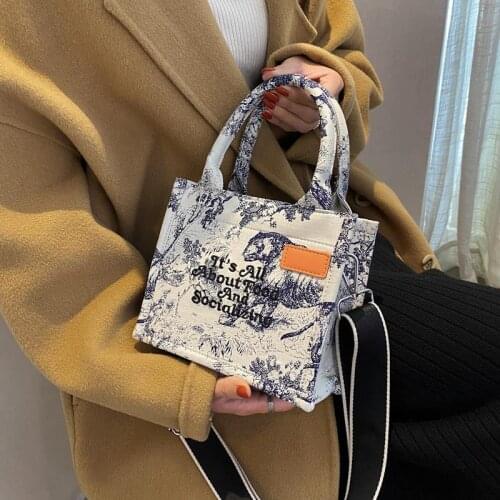 2021 New Autumn Fashion Brand Luxury Wild Western Style Niche Designer High-End Texture WomenS Shoulder Crossbody Tote Handbag