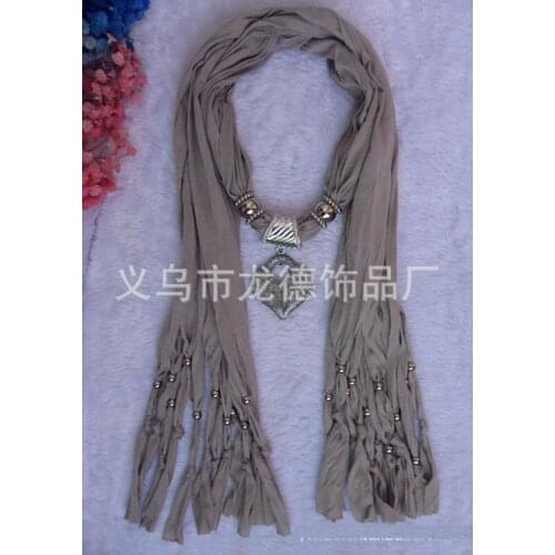 2018 grey colour Peach heart pendant necklace jewelry scarf wholesale acrylic scarf professional scarf 60pcs