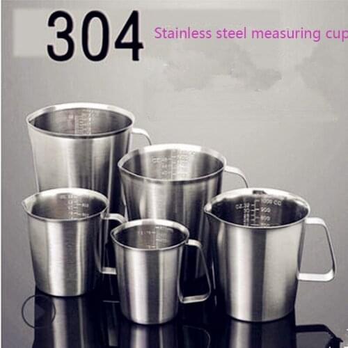 2018 304 thicken stainless steel measuring cup lwith scale milk tea cup kitchen baking measuring spoon 0.5-2L