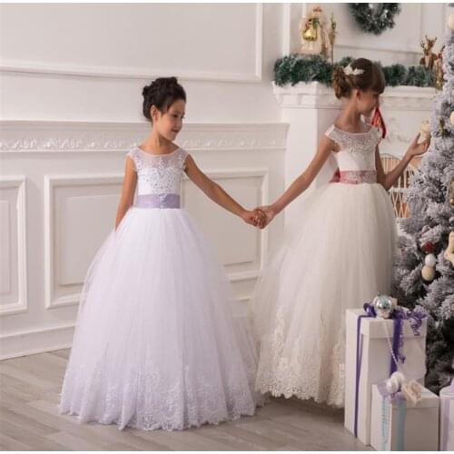 Sleeveless Lace Beading Applique Girls First Communion White Dresses With Belt Girls White Ivory Flower Girls Dresses Custom