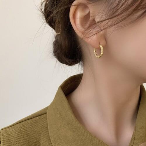 S925 sterling silver jewelry with temperament retro simple gypsophila flower earring ear buckle for female daily gift wholesale