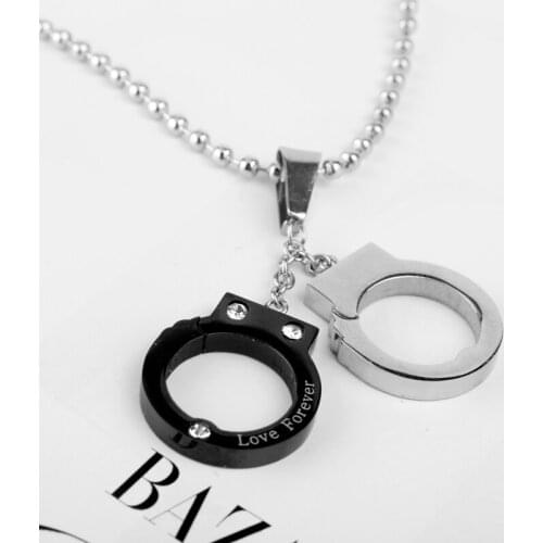 Handcuffs Pendant Necklace Beads Chain Hip Hop Necklaces Jewelry 2Color Handcuffs for Fun Punk Style Accessories