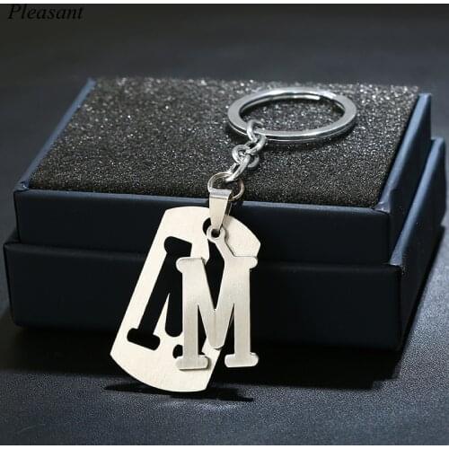 Stainless Steel 26 Letter Keychain Hollow Design Key Ring Bag Car Pendant Fashion Couple Commemorative Gift Key Chain