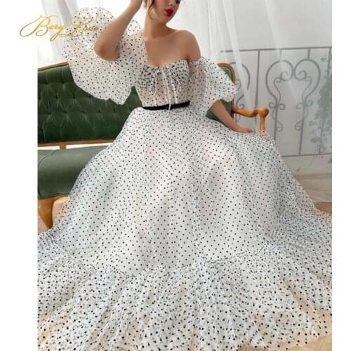 Black Dot Prom Dresses Off Shoulder Sweetheart A Line Puffy Party Dress Ruffle Sleeves Tiered Evening Dresses vestidos de noche