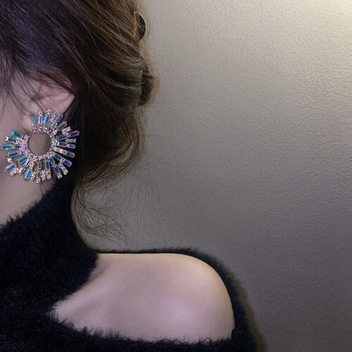 U-Magical Exaggerated Shining Multicolor Rhinestone Dangle Earring for Women Circle Hollow Metallic Earring Jewelry Pendientes