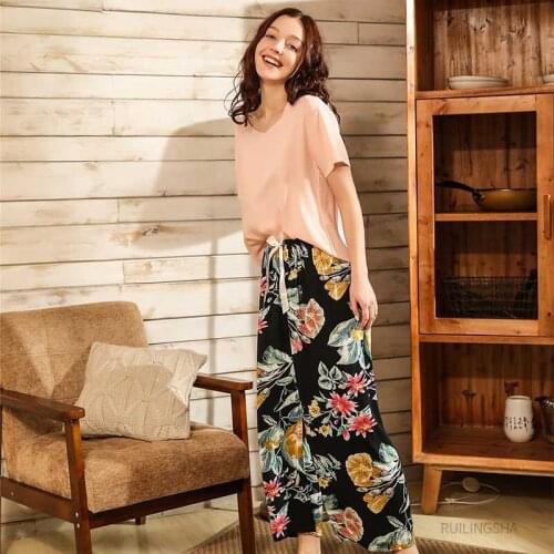 Women 2020 Summer Satin Pajama Sets Floral Printed Silk Pajama Tops Ladies Comfort Simple Style Sleepwears Casual Nightwears