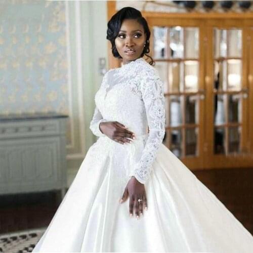 E JUE SHUNG Vintage African Lace Wedding Dresses High Neck Long Sleeves Button Back Appliques Muslim Bridal Gowns robe de mariee