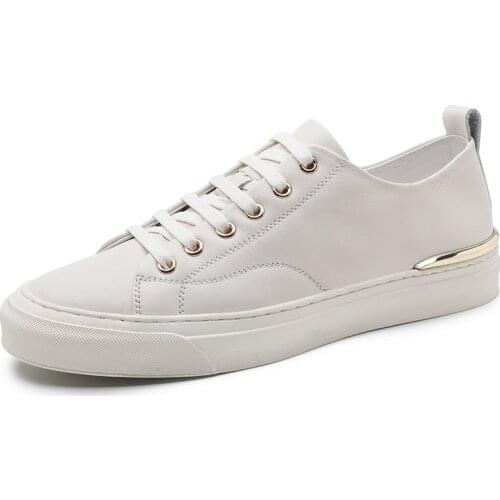 Men Shoes Summer Light Casual Flats Male Tenis Masculino Sneakers Business Travel Shoees Non-Slip Luxury Shoes Men Skateboard