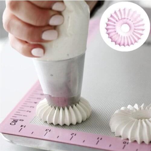 New Icing Piping Nozzles Cookie Biscuit Russian Ice Cream Pastry Tips Cake Mold Cake Decorating Tools Kitchen Gadgets 1PC