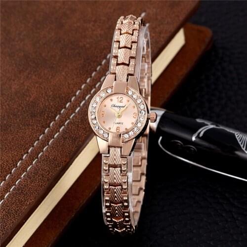 The New Fashion Women Bracelet Quartz Watches Reloj Mujer Reloje Diamond Beauty Luxury Wristwatch Crystal Montre bracelet