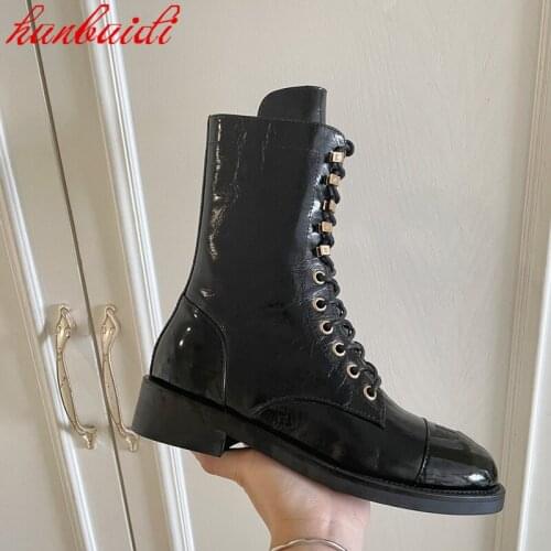2021 New Women Casual Boots Patent Leather Solid Color Short Boots Metal Zipper Decoration Martin Boots Flat Punk Shose