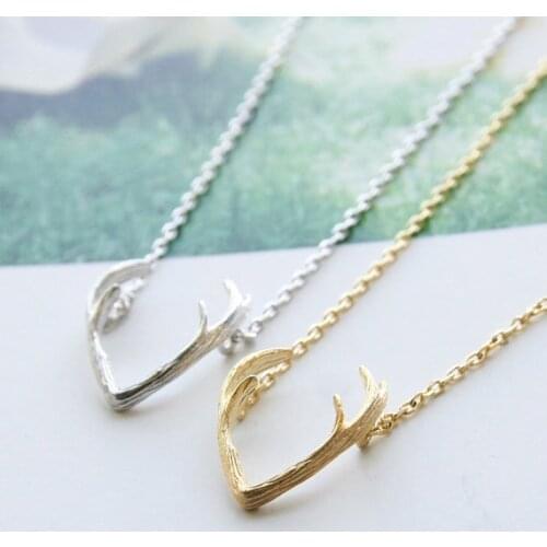 Lovely Animal Deer Horn Antler Necklace Women Fashion Jewelry Simple Antlers Necklaces Christmas Gift for Girls Kids Friend 2021