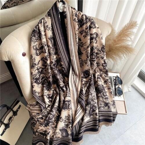 Brand Designer Cashmere Scarf High Quality Foulard Bandana Long Lrage Shawls Wrpas Winter Blanket Pashmina Bandana 2021 New