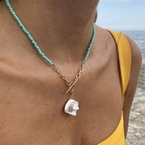Fashion Jewelry Baroque Pearl Blue Beaded Charm Chain Gold Lock Pendant Beautiful Ladys Exquisite Accessory Pendant Necklace