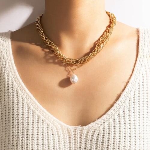 HuaTang Punk Pearl Penant Choker Necklace for Women Thick Gold Color Metal Chains Short Necklace Trendy Jewelry Party Gift 18452