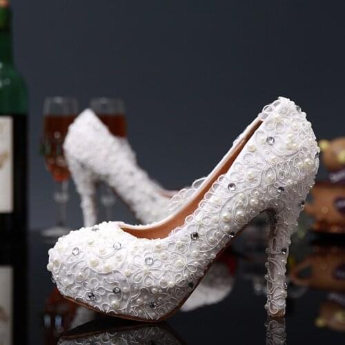 2020 Luxury High Heels Ladies Shoes Round Toe Pearl Bridal Wedding Dress Shoes Popular White Lace Flower Woman Party Purms Shoes