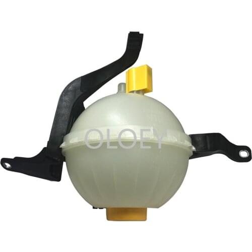 Cooling Kettle Expansion Water Tank Liquid Storage Tank 17138614293 17137649733 17137619189 for BMW 5 Series F07 LCI F10 F11