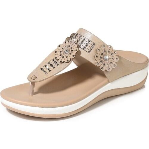 Womens Sandals New Female Leather Flats Wedges Open Toe Beach Shoes Women Casual Soft Flip Flops Slippers Sandals Plus Size