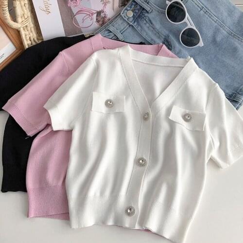 Retro little fragrant temperament knit Sweater Coat V-neck pearl single-breasted short-sleeved Sweater Women summer New slim Top