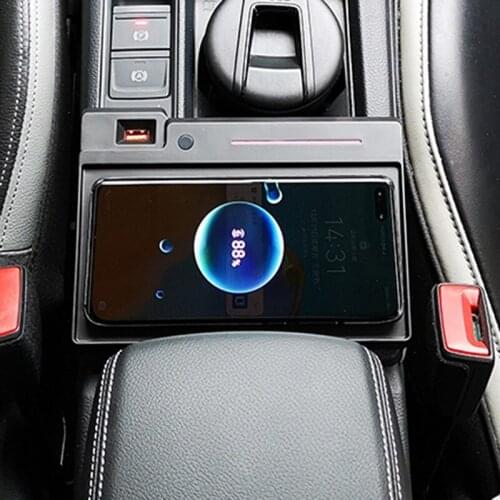 Car QI wireless charger for Audi Q3 2019 2020 15W fast charging plate phone charger charging case accessories for iPhone 8 11