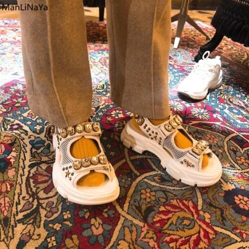 Geunine Leather Crystal Rivet Women Sandals Manlinaya Design Mixed Colors Woman Sport Sandals String Bead Female Plarform Shoes