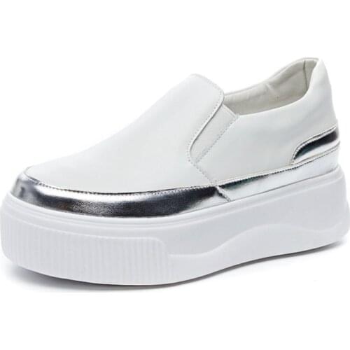 GYKDRSOIE Women's Moccasins