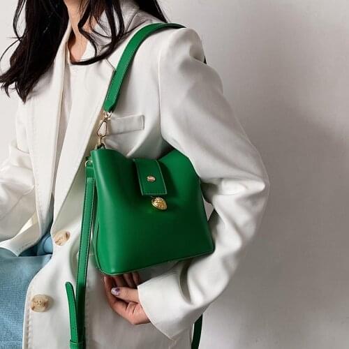 Women Solid Color PU Leather Bucket Shoulder Bag Trendy Luxury Female Crossbody Bag Designer Handbags Ladies Messenger Purses