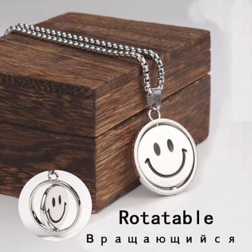 Mens Smiley Face Pendant Necklace Can Turned Switch Mood State New Fashion And Cool Decorations With Handsome Young Boy Jewelry