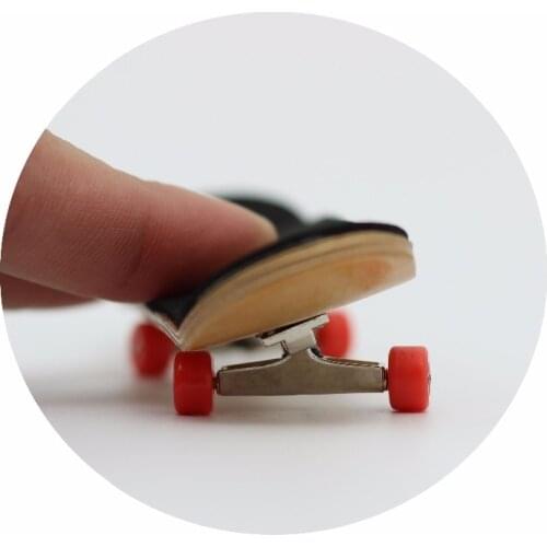 YHEQUIPMENT Skateboards And Scooters