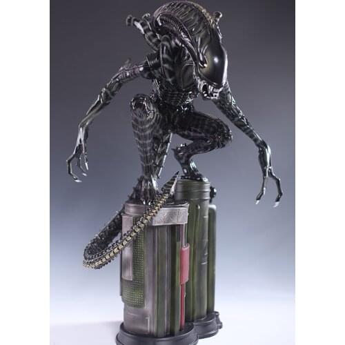 1:4 Alien Warrior Full-length Portrait Squatting Like AVPAlien Warrior hand-run model boutique spot