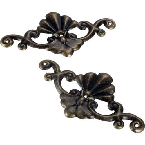 2Pcs Antique Bronze Wooden Box Decorative Protectors Corner Brackets Photo Frame Embellishment Flower Protector Corners 135*72mm