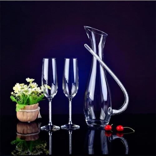Crystal Torsion Bar Decanter Gift Box Swan Decanter Creative Wine Dispenser Wine Set 1800ml