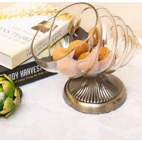 European Glass bottles Crafts creative Conch dust-proof stand dessert candy jars tea caddy Boxes storage jar home wedding decor