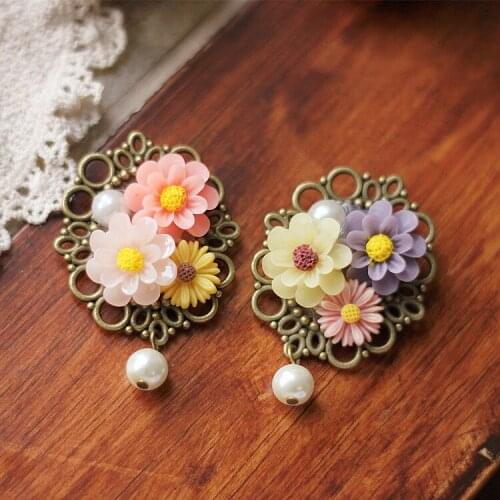 UMQ Flower Brooches For Clothes