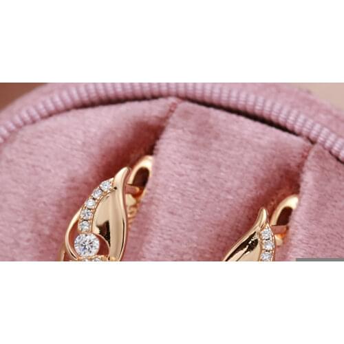 585 Rose Gold Main White Zircon Clip Earrings Heart & Arrow Stone Cut Compact Crystal Fashion Party Jewelry Russia Gold Earrings