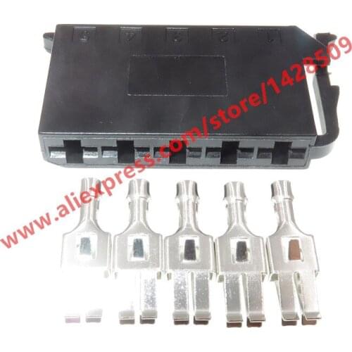 5 Sets 5 Pin Auto Cable Connectors Female Car Plug With Terminals 1H0 953 637